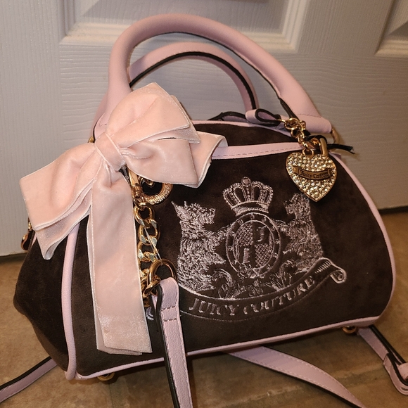 Juicy Couture Handbags - Juicy Couture Bag 💗